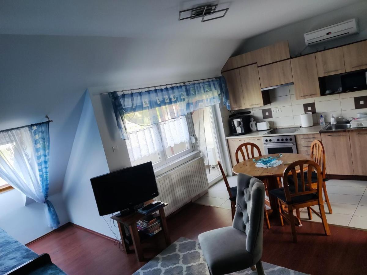 דירות מאקו Blue Apartman מראה חיצוני תמונה